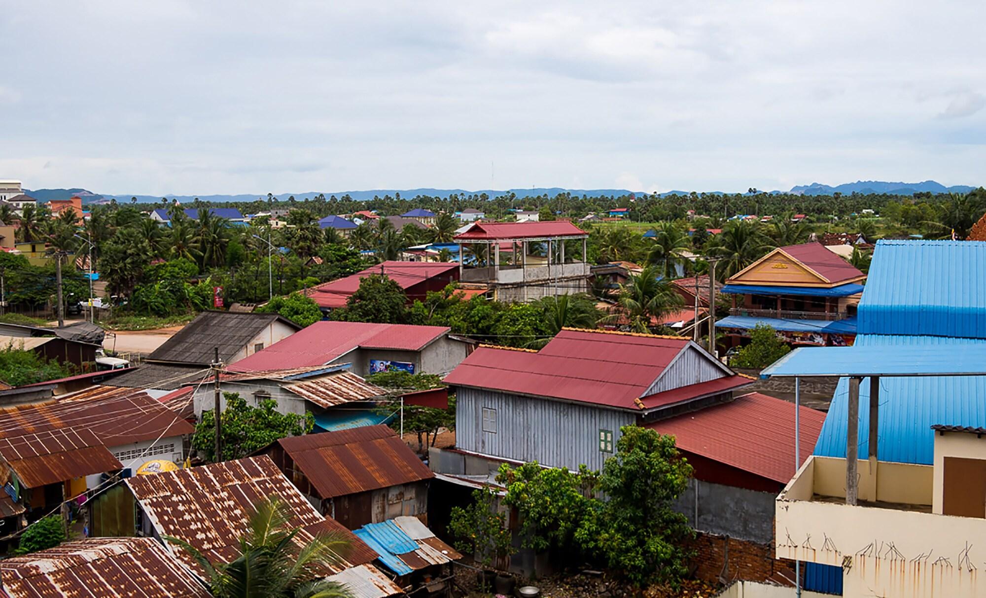 Hotel Five.S Kampot Exterior photo
